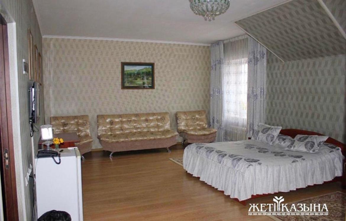 Гостиничный Комплекс Жеты Казына Zharkent Luaran gambar